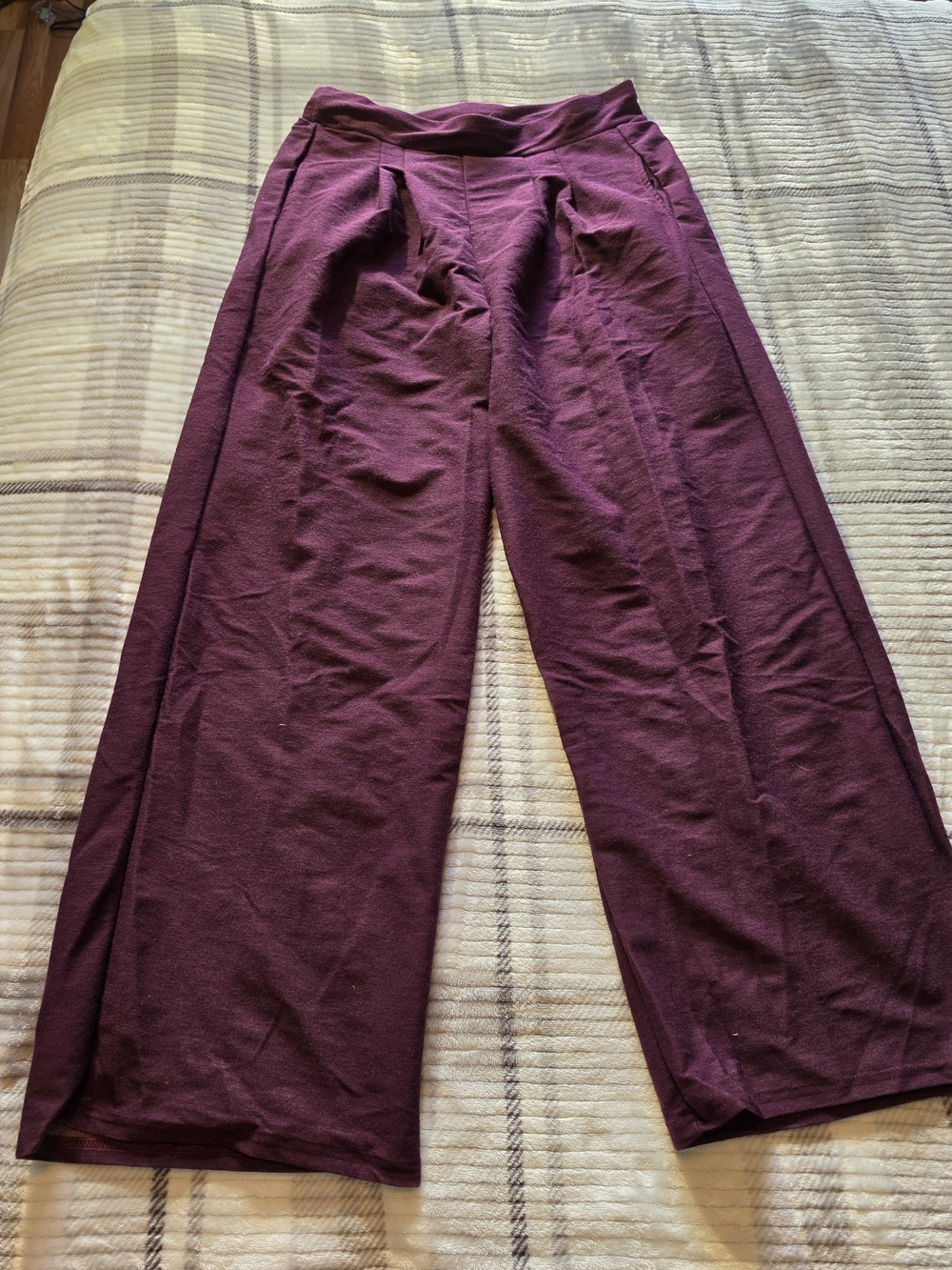Tahari Wide-Leg Ponte Pants in Plum